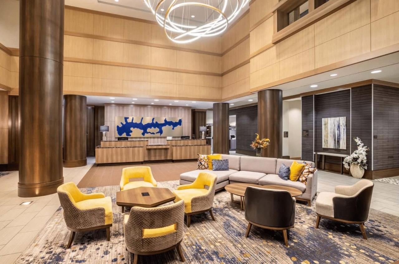 Hotel Crowne Plaza Shenandoah - The Woodlands Area By Ihg Exterior foto